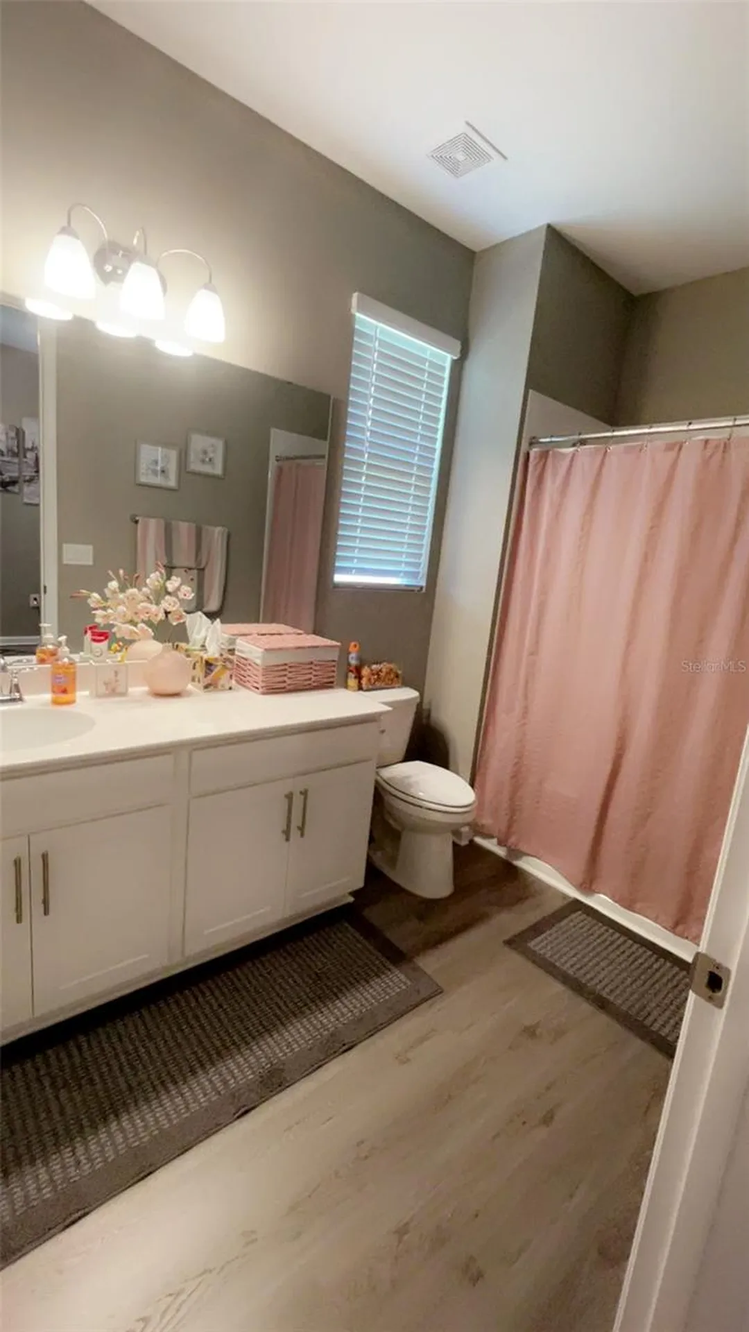 5306 Meadow Song Drive Okahumpka FL 34762