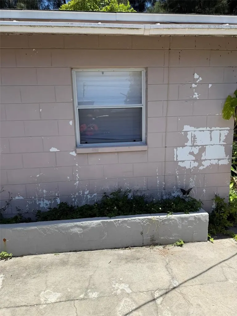 6458 79th Avenue N Pinellas Park FL 33781