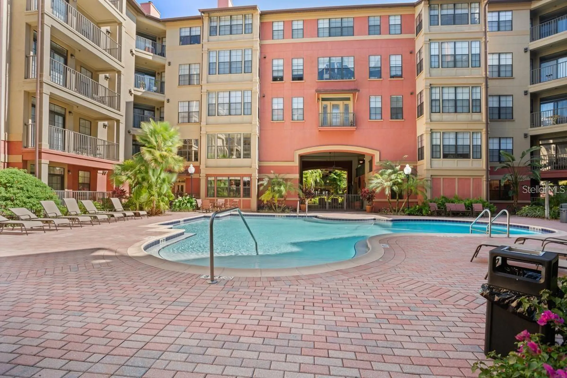 911 N Orange Avenue Orlando FL 32801