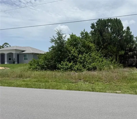 12236 Xavier Avenue Port Charlotte FL 33981