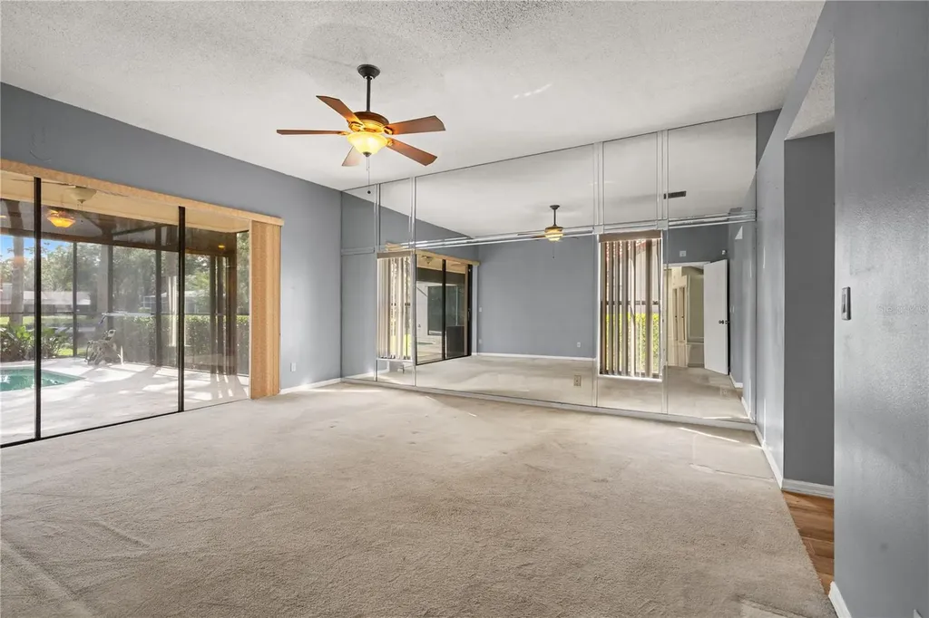 15923 Ellsworth Drive Tampa FL 33647