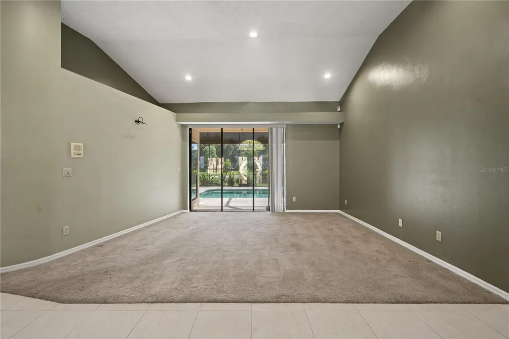 15923 Ellsworth Drive Tampa FL 33647