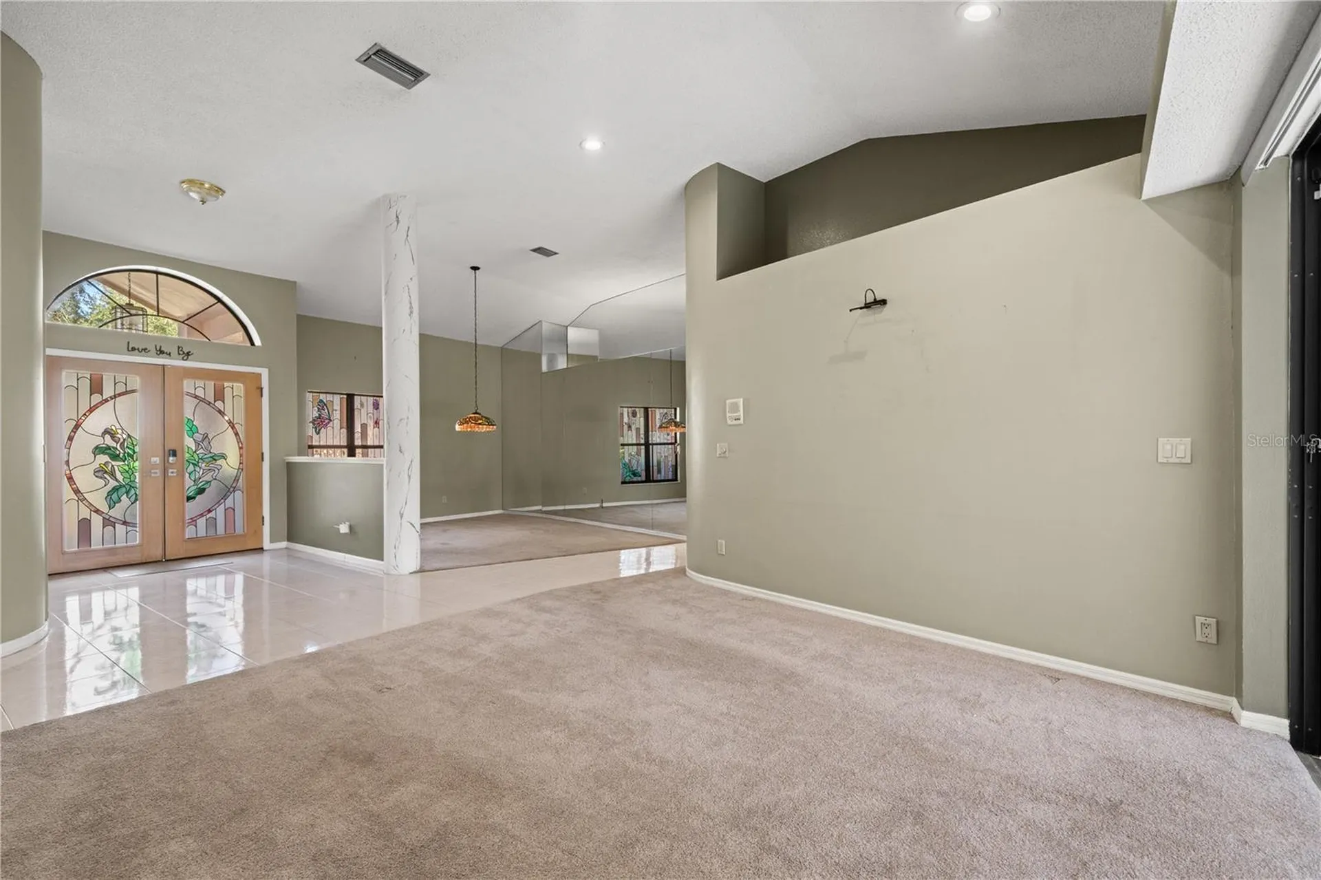 15923 Ellsworth Drive Tampa FL 33647