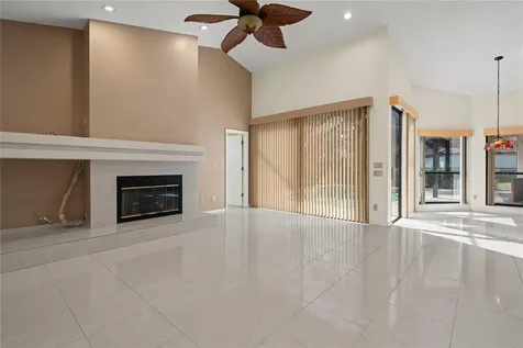 15923 Ellsworth Drive Tampa FL 33647