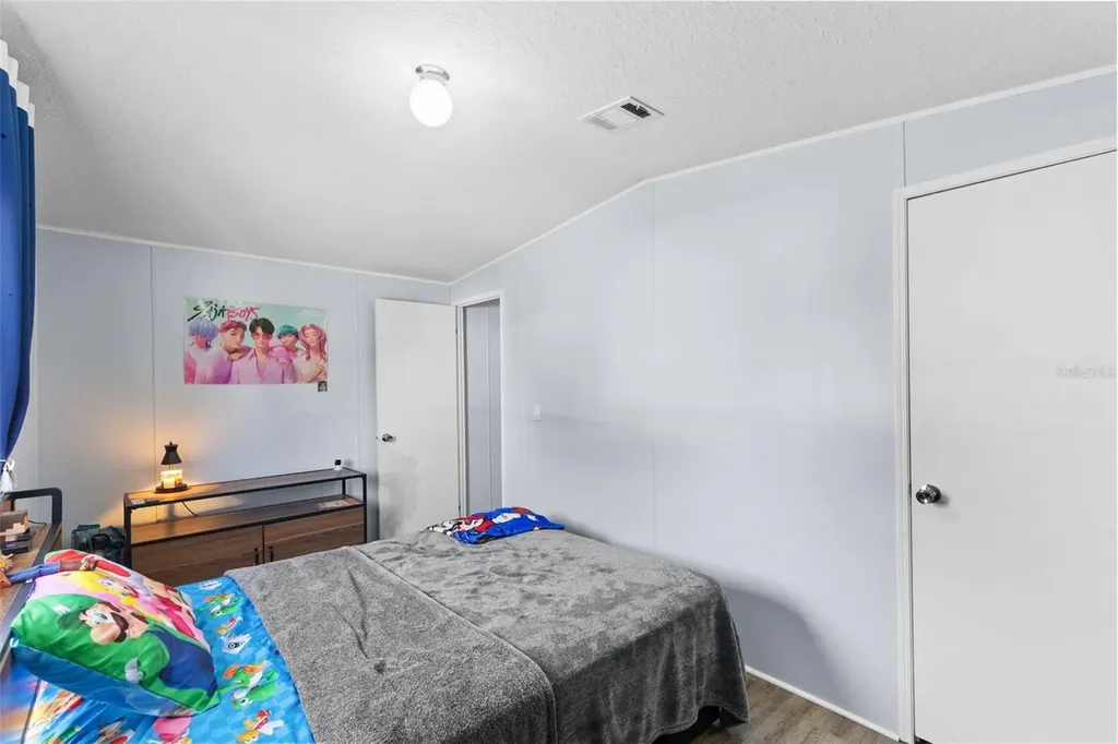 11535 Leanne Walk Tampa FL 33637