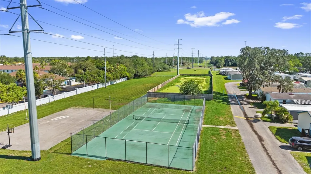 11535 Leanne Walk Tampa FL 33637