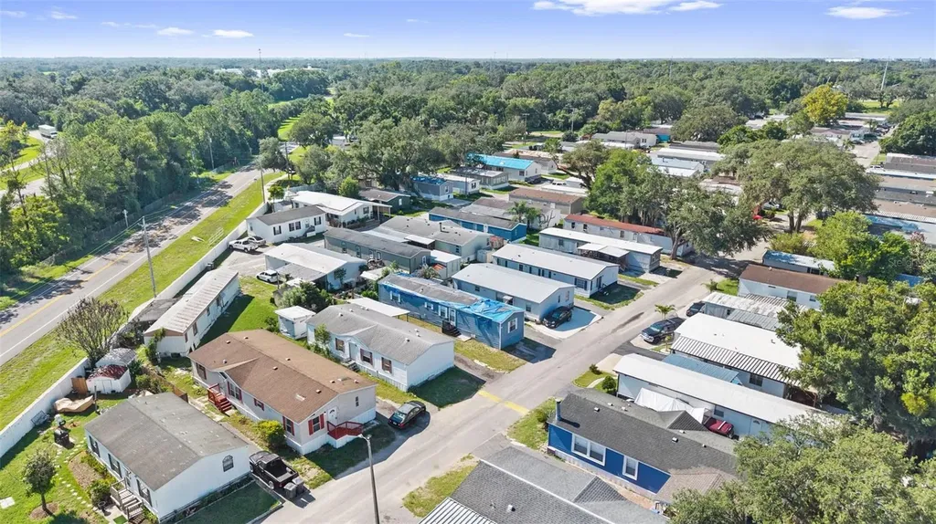 11535 Leanne Walk Tampa FL 33637