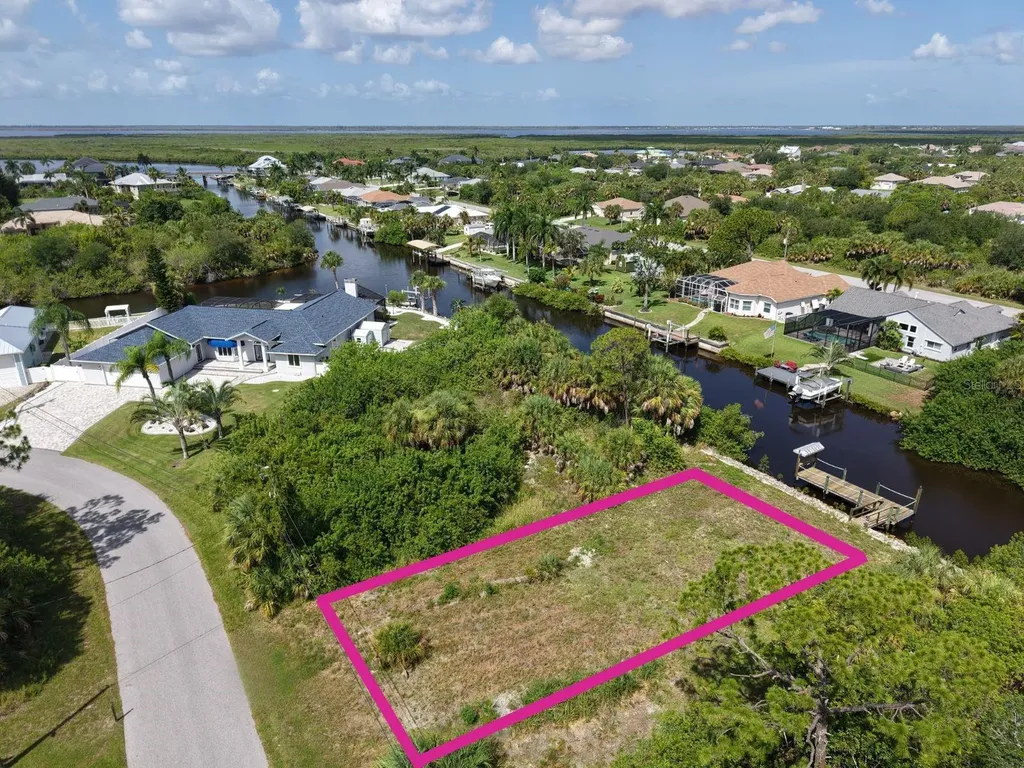 17394 Bayharbor Circle Port Charlotte FL 33948