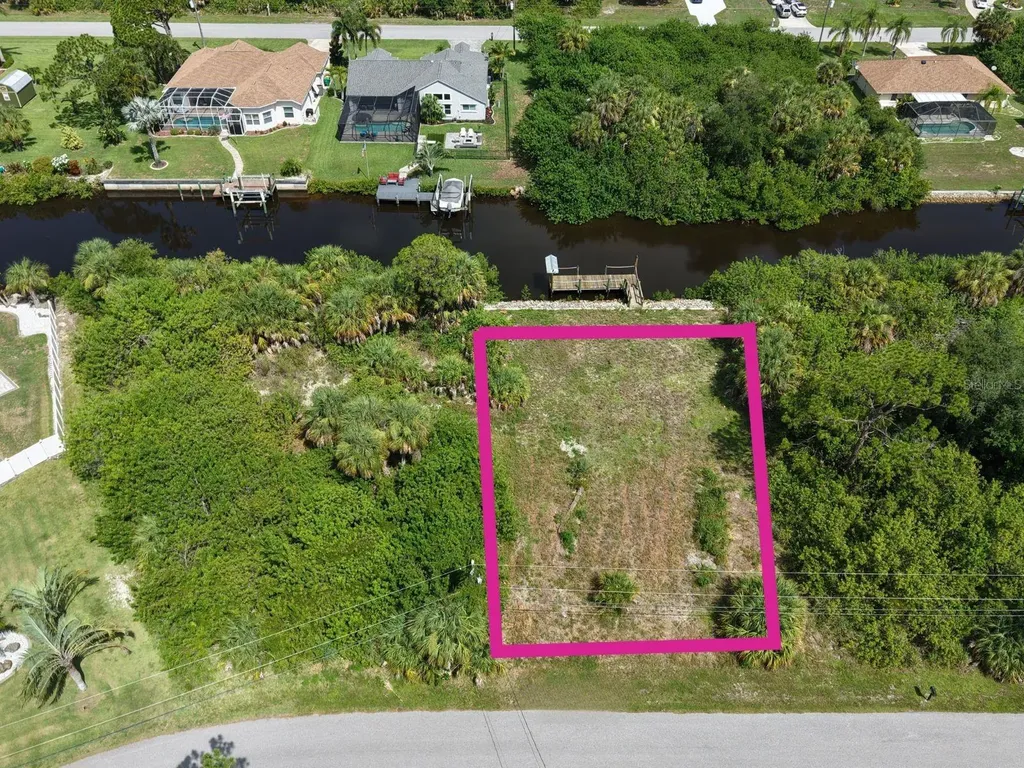 17394 Bayharbor Circle Port Charlotte FL 33948