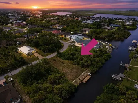 17394 Bayharbor Circle Port Charlotte FL 33948
