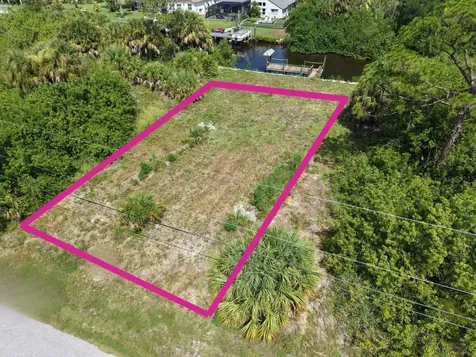 17394 Bayharbor Circle Port Charlotte FL 33948