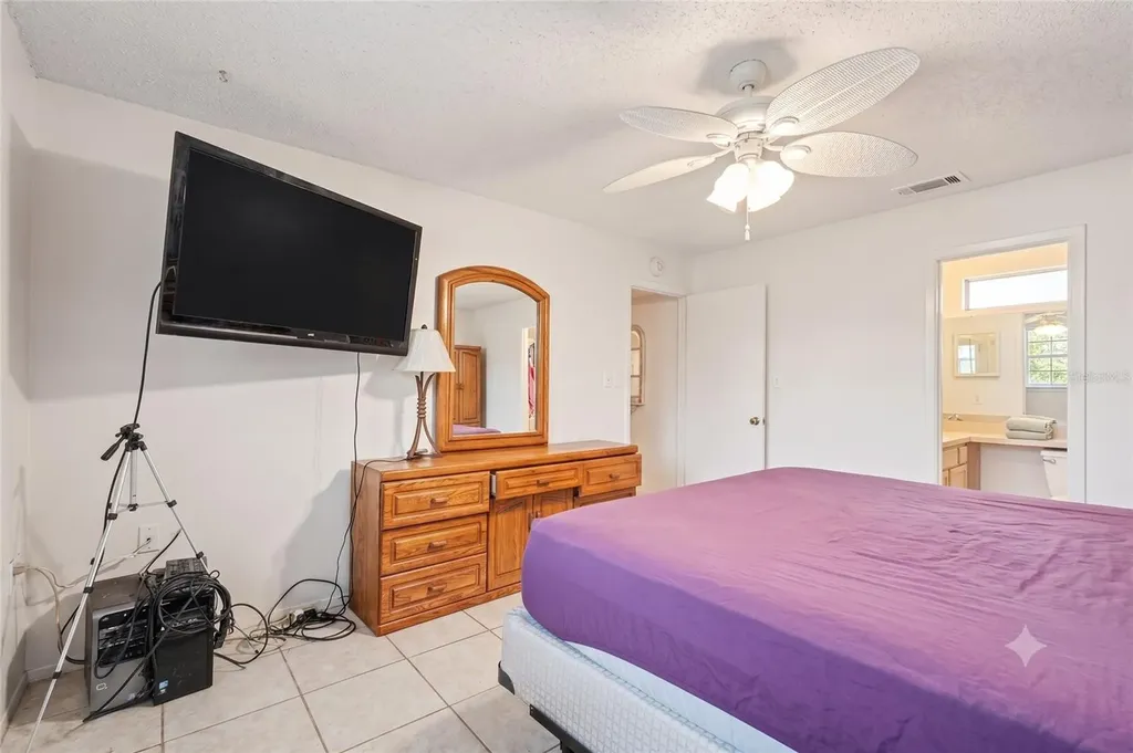 9641 Lakeside Lane Port Richey FL 34668