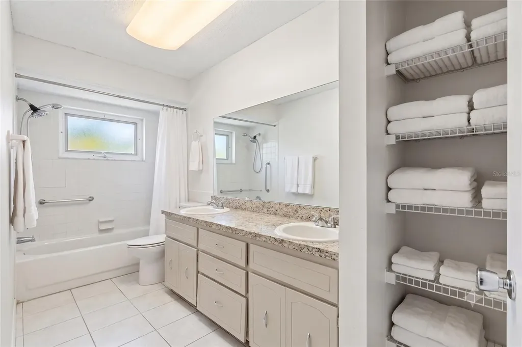 9641 Lakeside Lane Port Richey FL 34668
