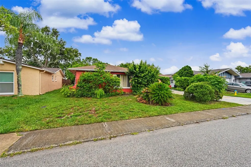 9641 Lakeside Lane Port Richey FL 34668