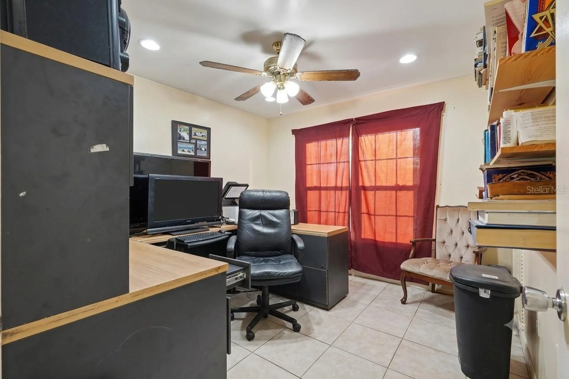 9641 Lakeside Lane Port Richey FL 34668
