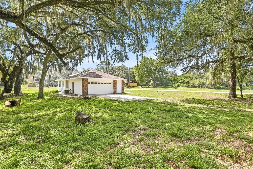 34641 Dogwood Drive Dade City FL 33523
