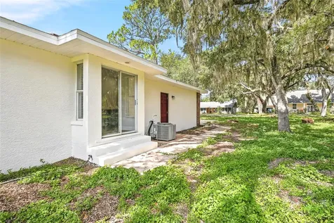 34641 Dogwood Drive Dade City FL 33523
