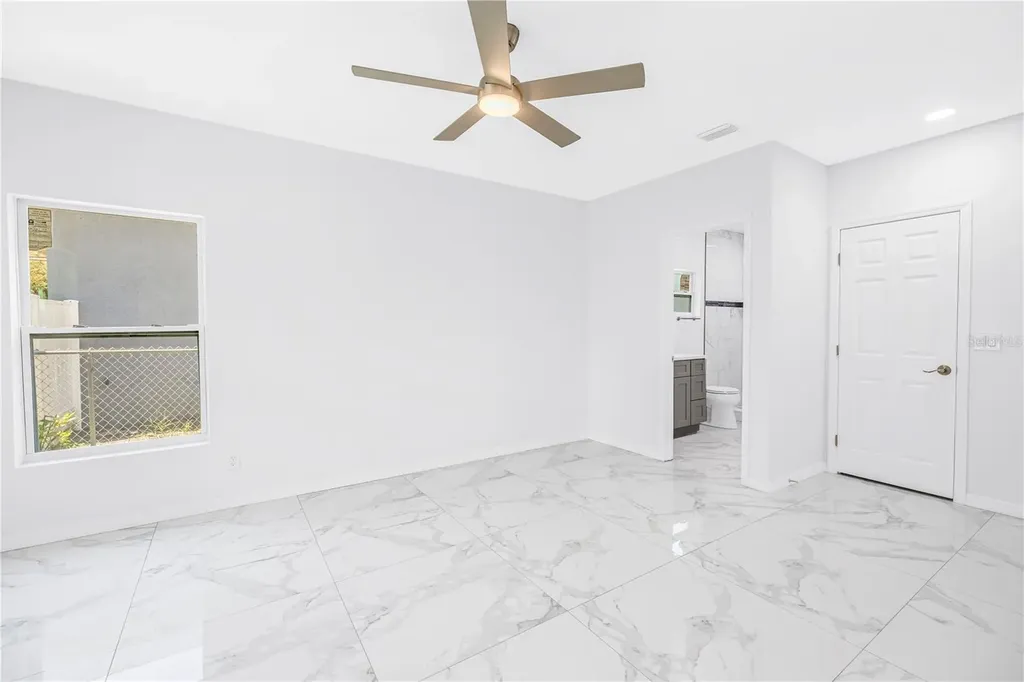 1827 16th Street S St Petersburg FL 33705