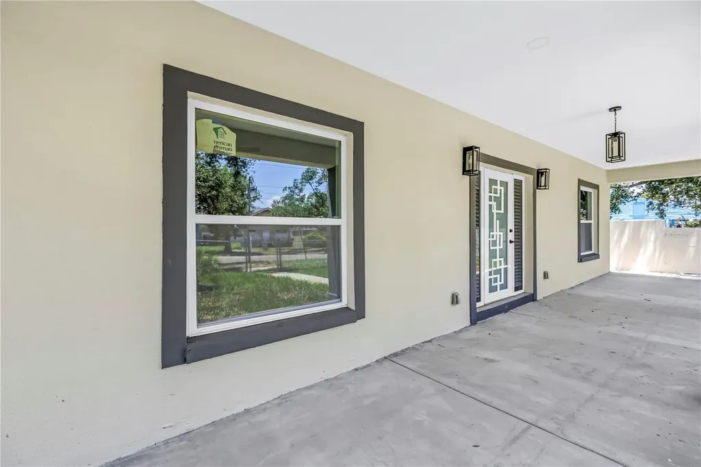 1827 16th Street S St Petersburg FL 33705