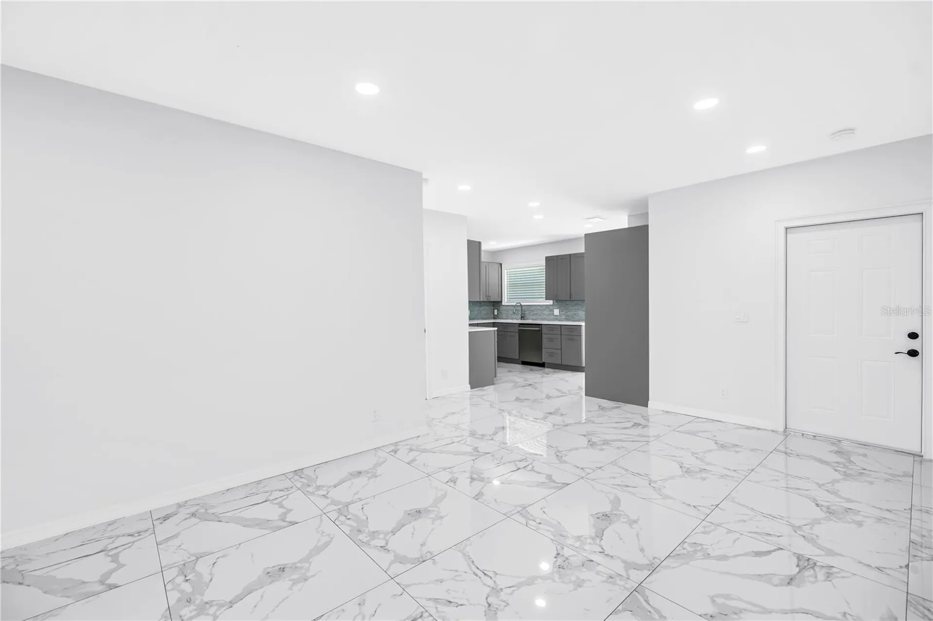 1827 16th Street S St Petersburg FL 33705