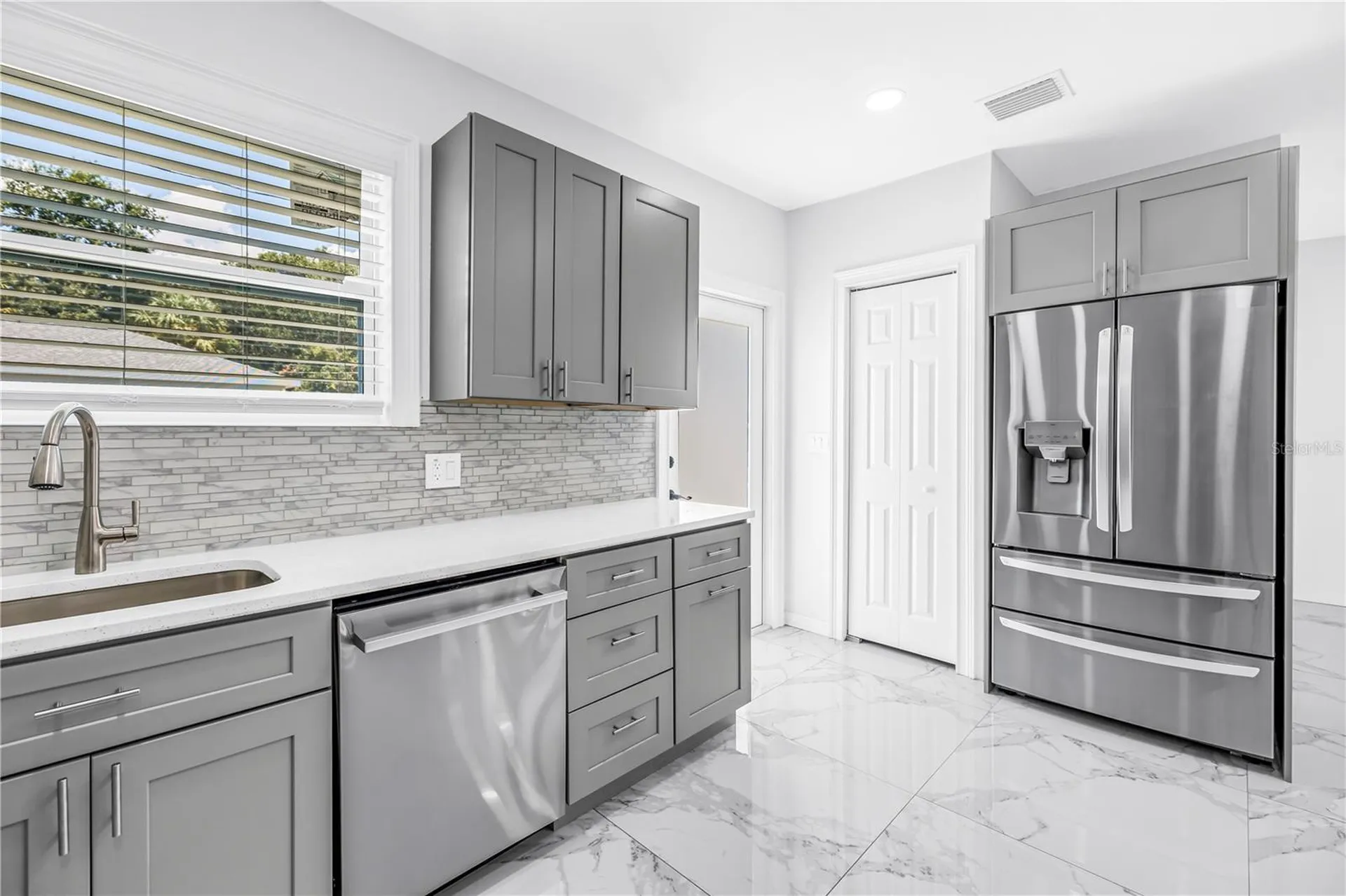 1827 16th Street S St Petersburg FL 33705