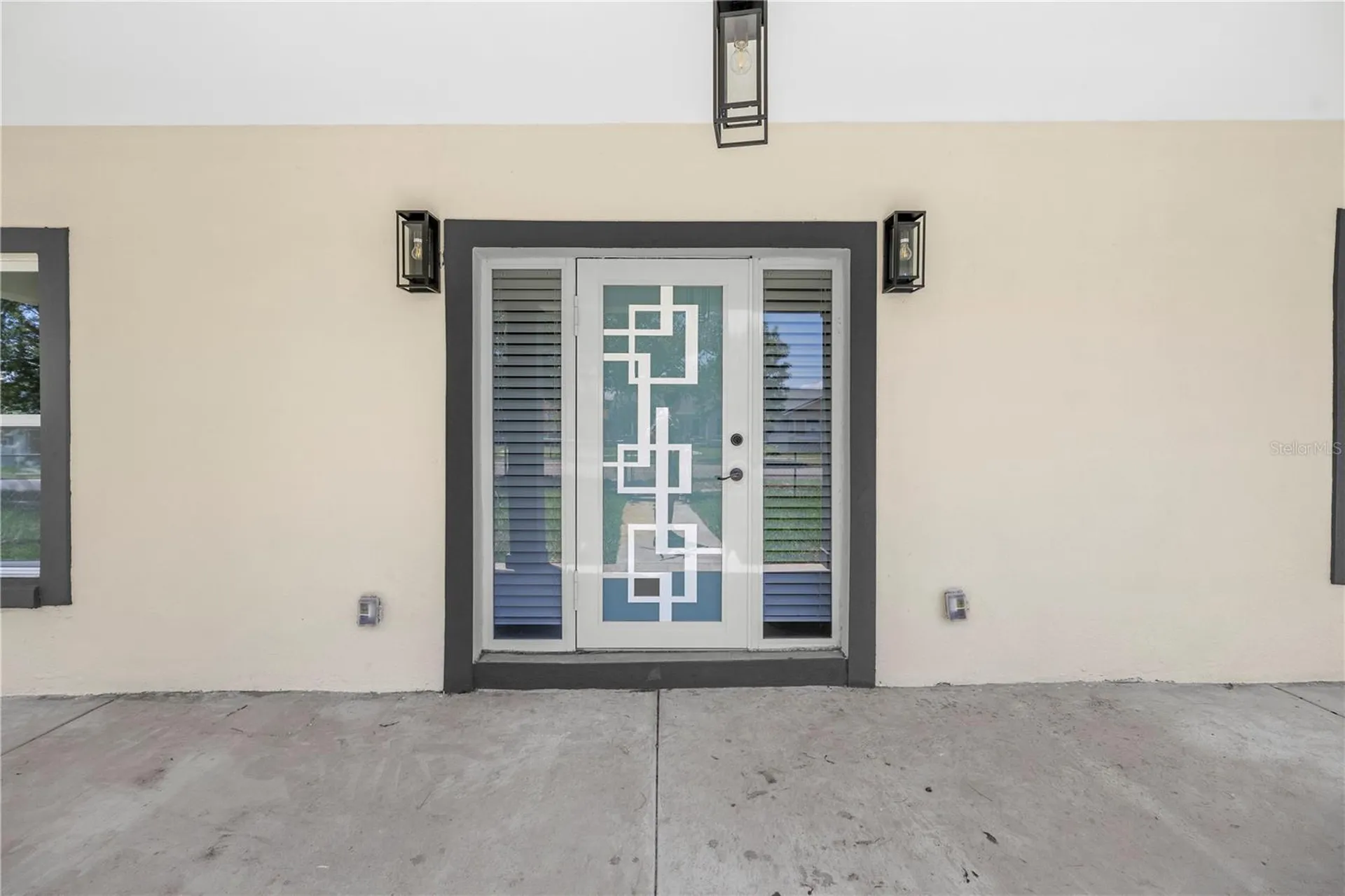 1827 16th Street S St Petersburg FL 33705