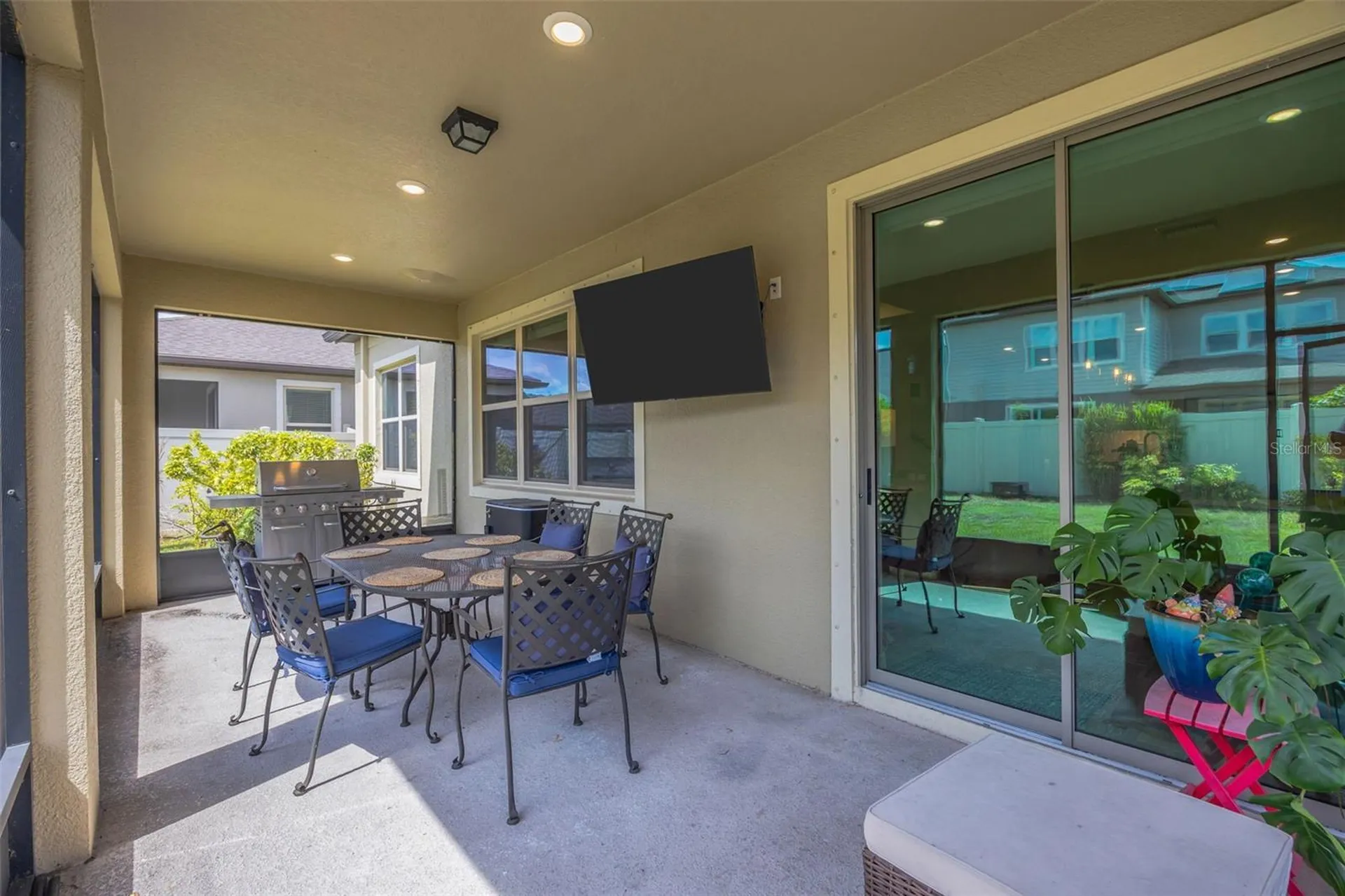 18928 Willowmore Cedar Drive Lutz FL 33558