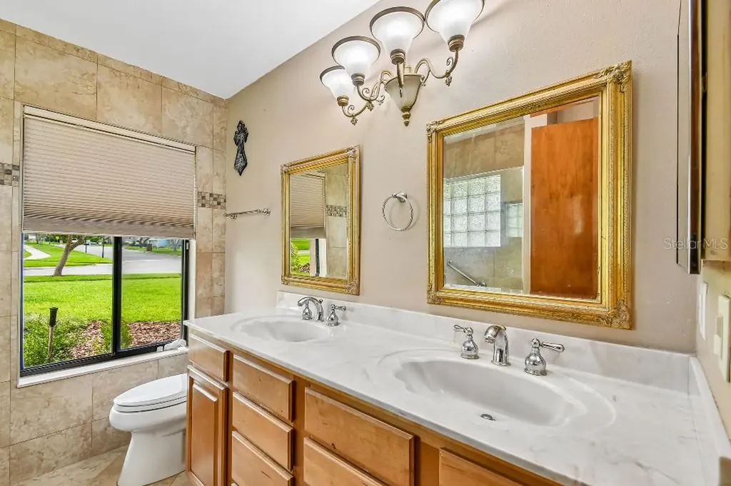 507 Fernwood Drive Altamonte Springs FL 32701
