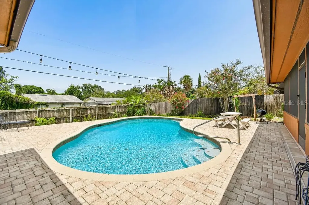 507 Fernwood Drive Altamonte Springs FL 32701