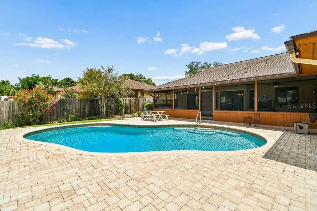 507 Fernwood Drive Altamonte Springs FL 32701
