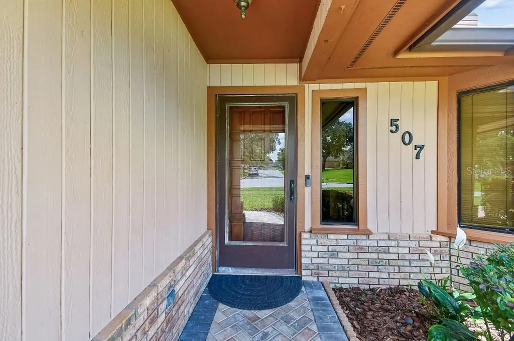 507 Fernwood Drive Altamonte Springs FL 32701