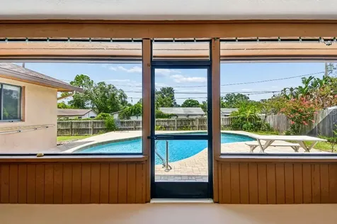 507 Fernwood Drive Altamonte Springs FL 32701