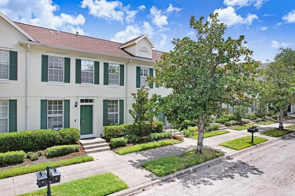 9915 New Parke Road Tampa FL 33626