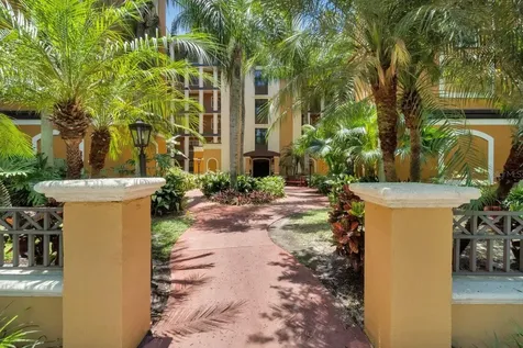 12538 Floridays Resort Drive Orlando FL 32821