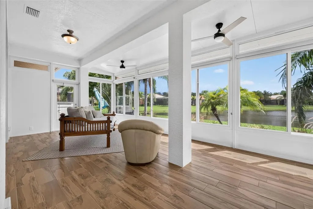 15929 Golden Lakes Drive Wimauma FL 33598