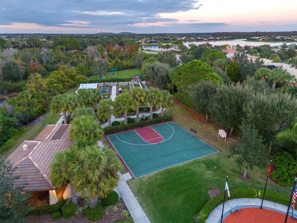 15929 Golden Lakes Drive Wimauma FL 33598