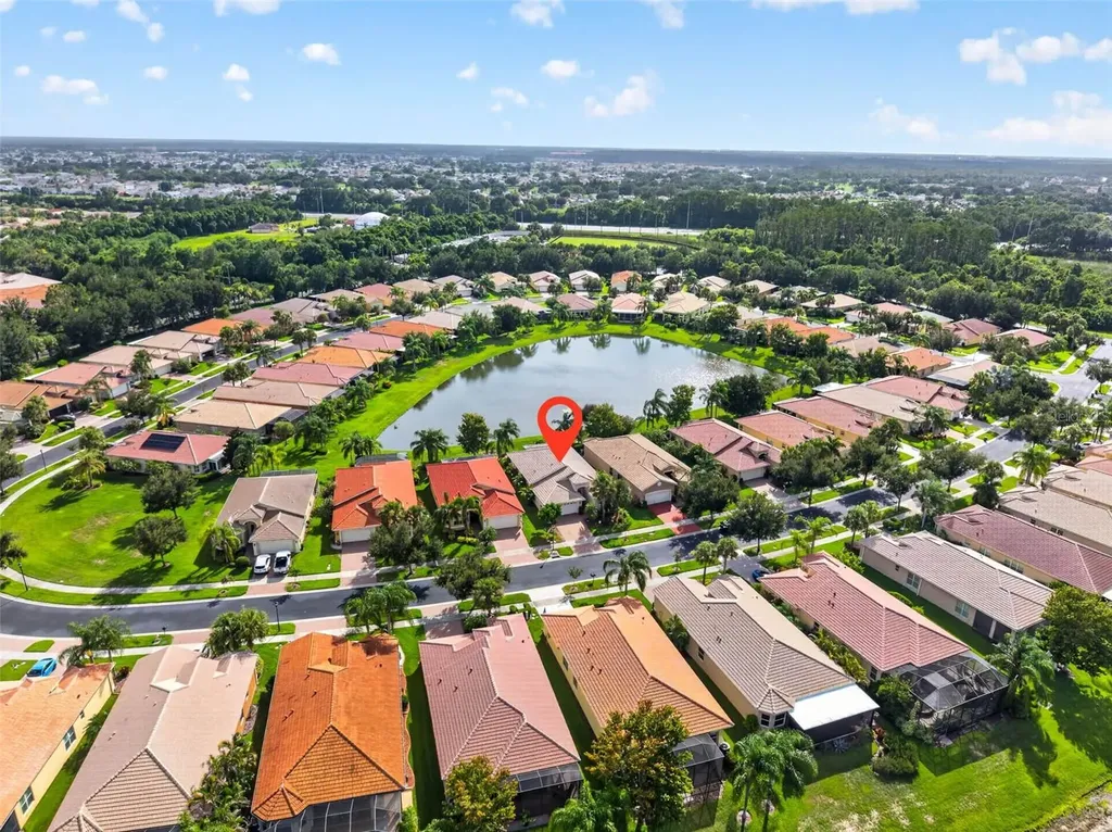 15929 Golden Lakes Drive Wimauma FL 33598