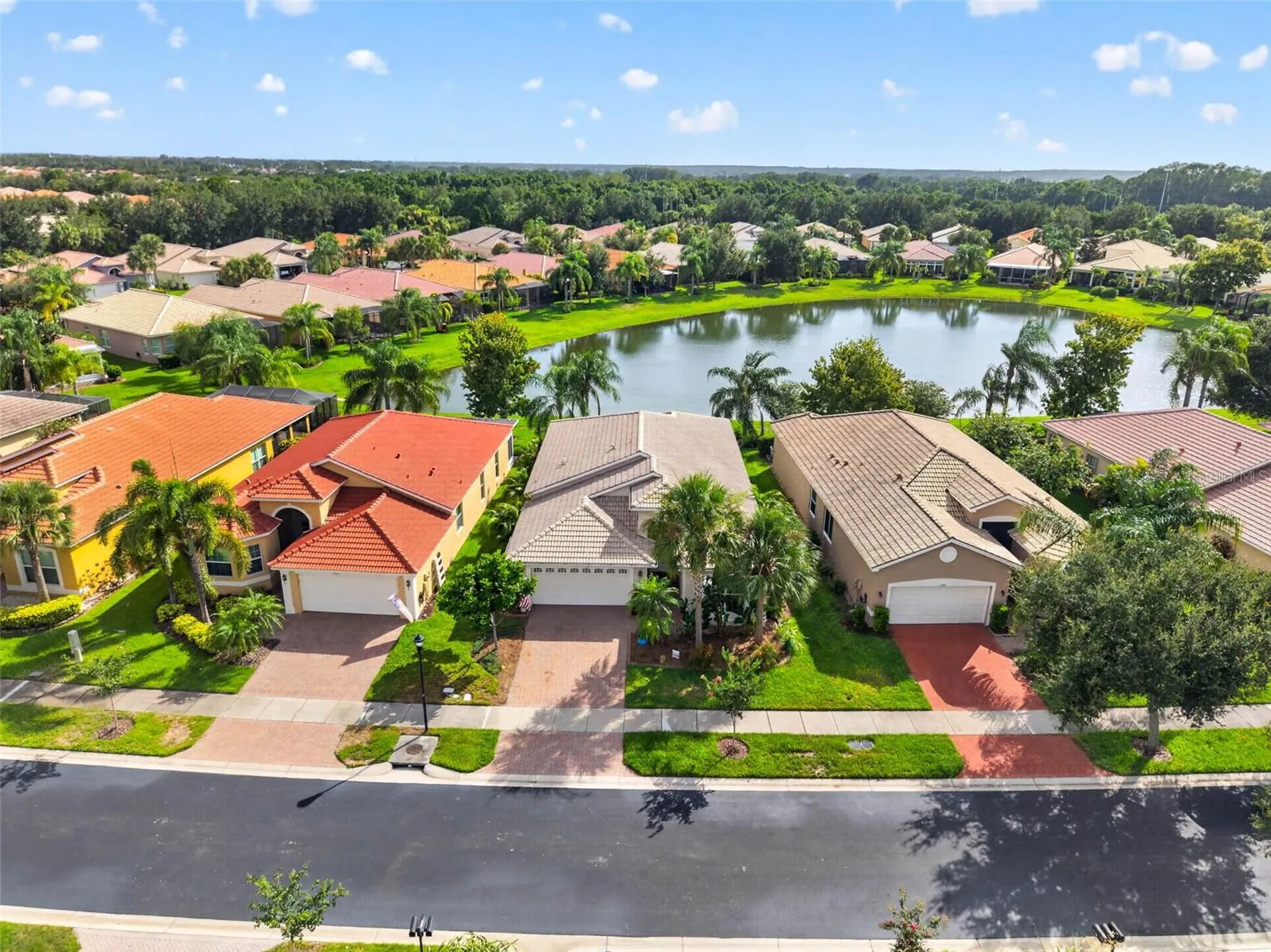 15929 Golden Lakes Drive Wimauma FL 33598