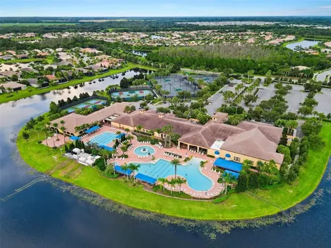 15929 Golden Lakes Drive Wimauma FL 33598