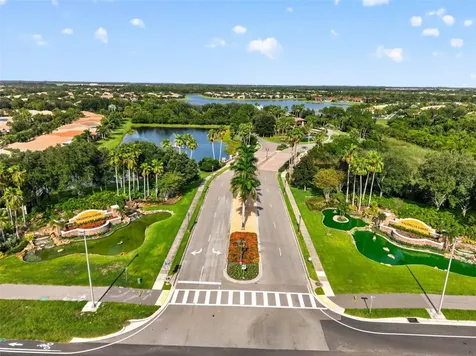 15929 Golden Lakes Drive Wimauma FL 33598