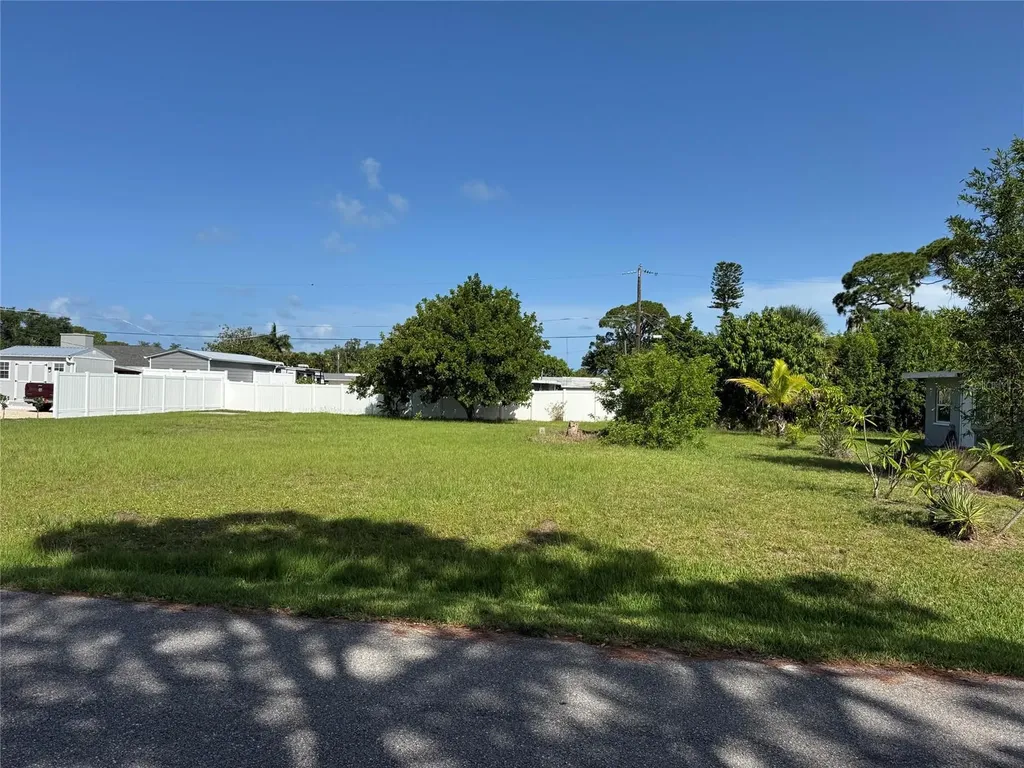 Cumberland Road Venice FL 34293