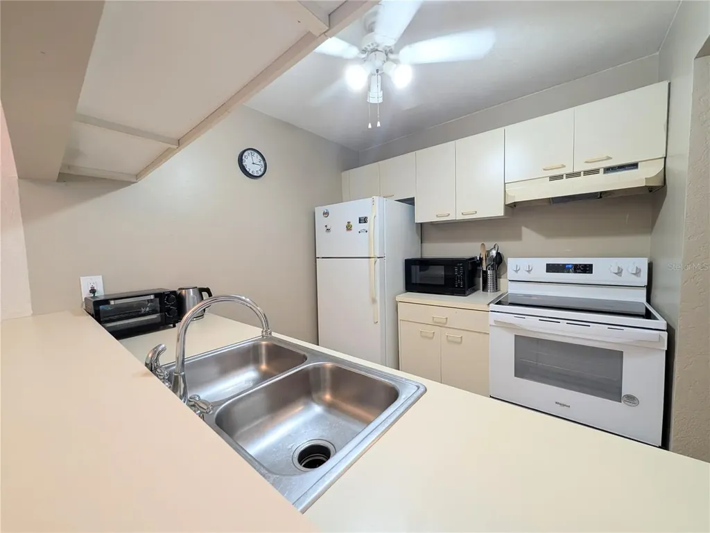3609 59th Avenue W Bradenton FL 34210