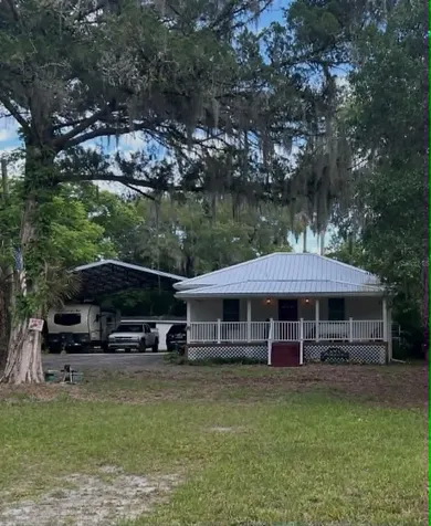 2028 Old New York Avenue Deland FL 32720