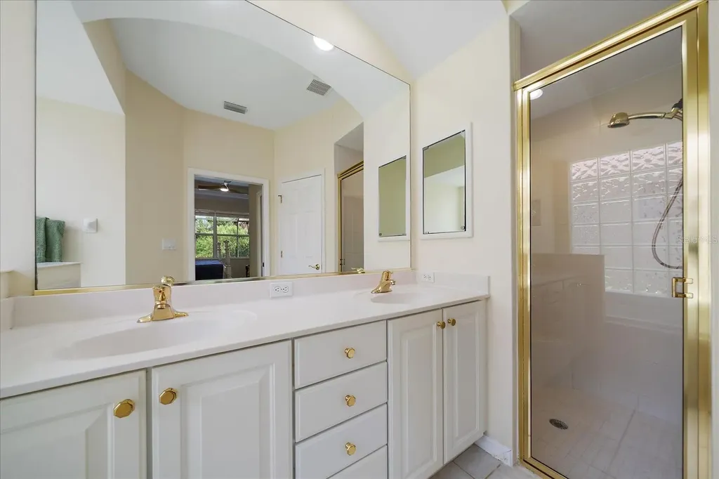 6288 Wingspan Way Bradenton FL 34203