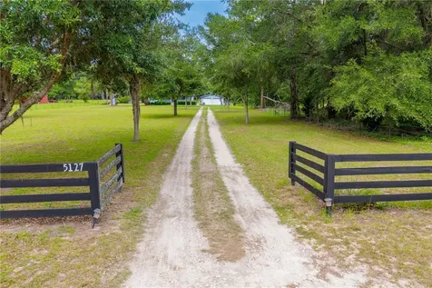 5127 SW County Road 18a Lake Butler FL 32054