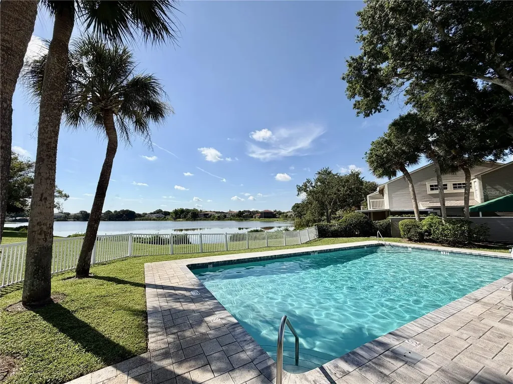 6905 Lake Place Court Tampa FL 33634