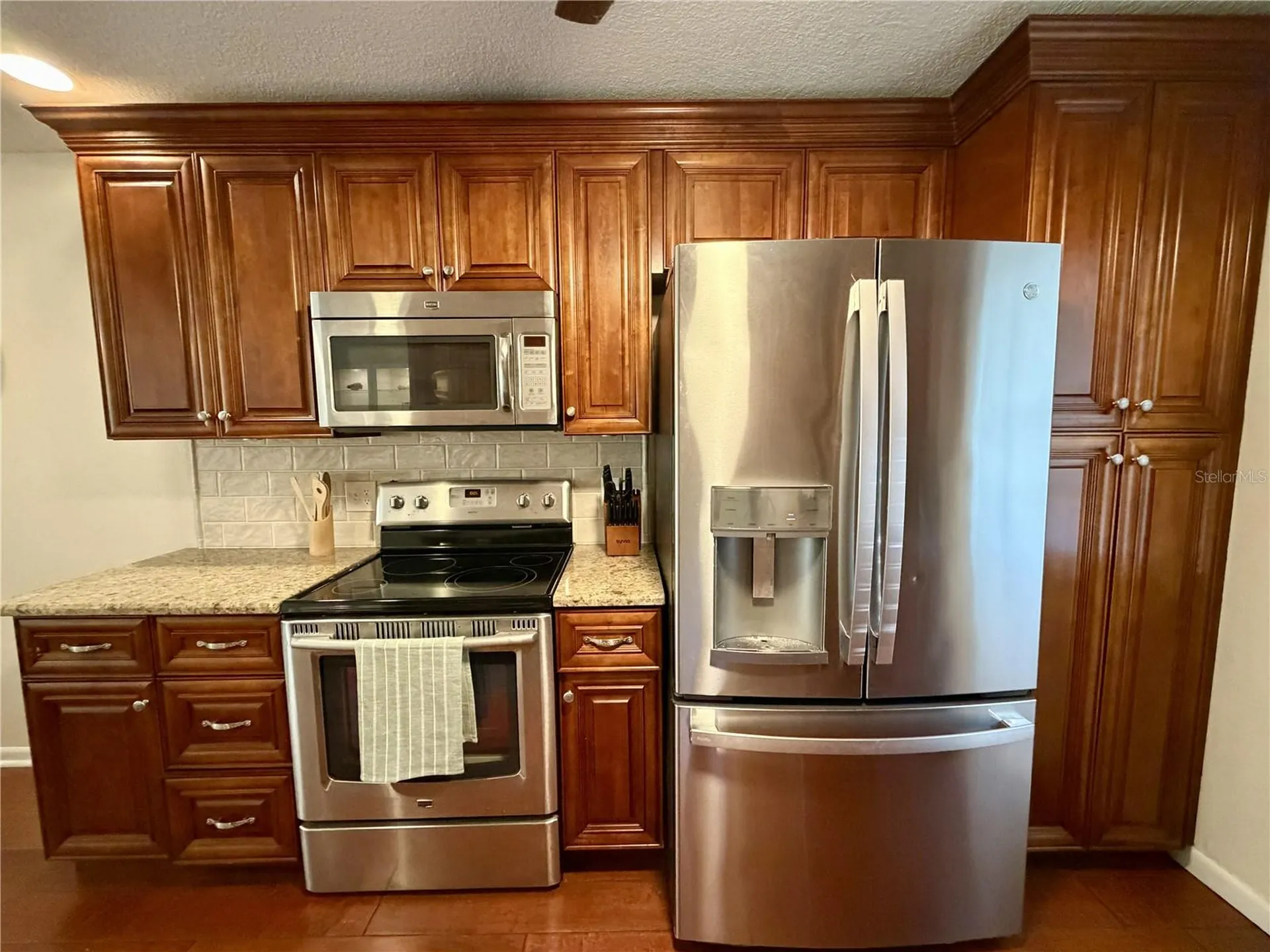 6905 Lake Place Court Tampa FL 33634