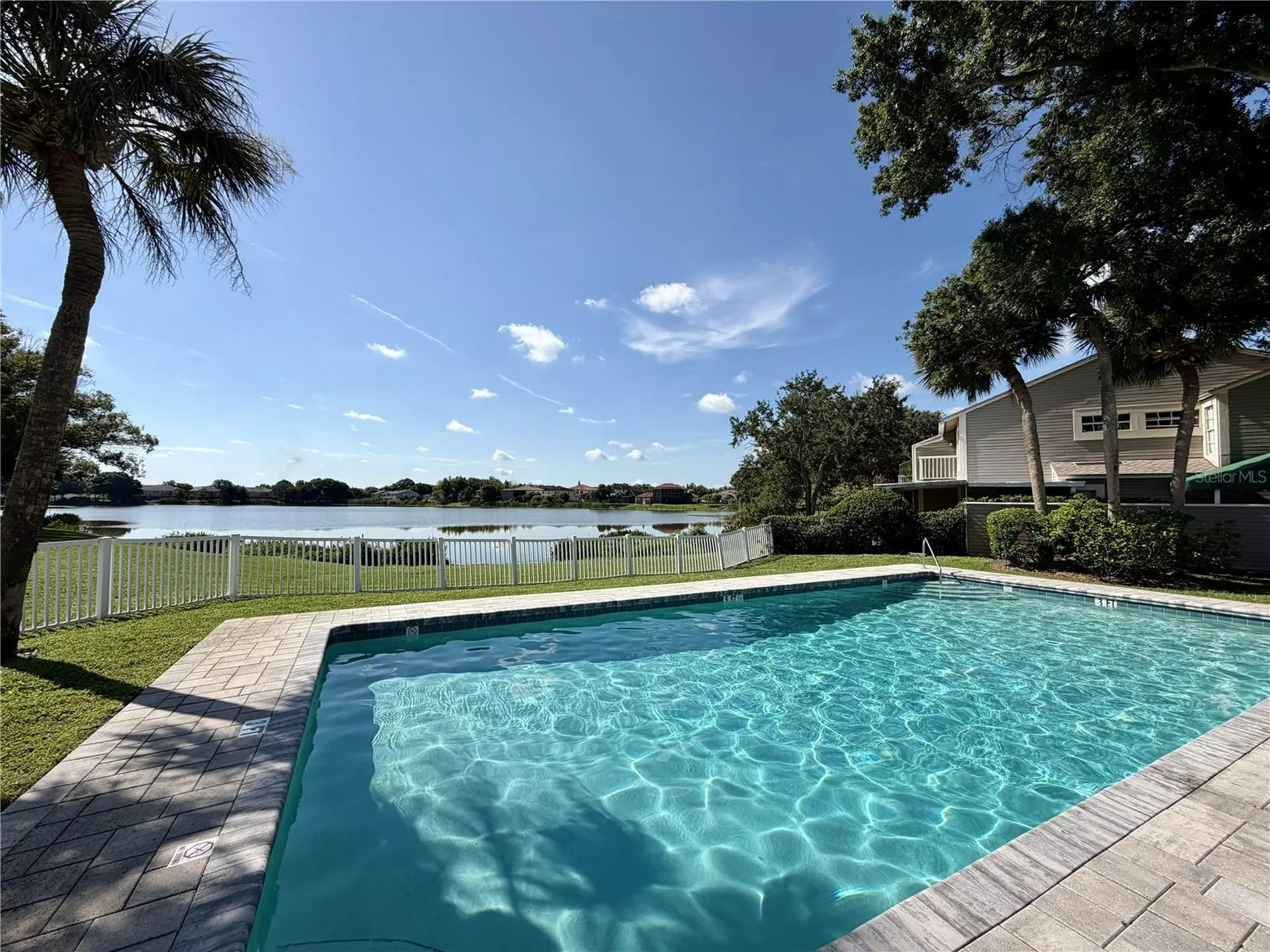 6905 Lake Place Court Tampa FL 33634