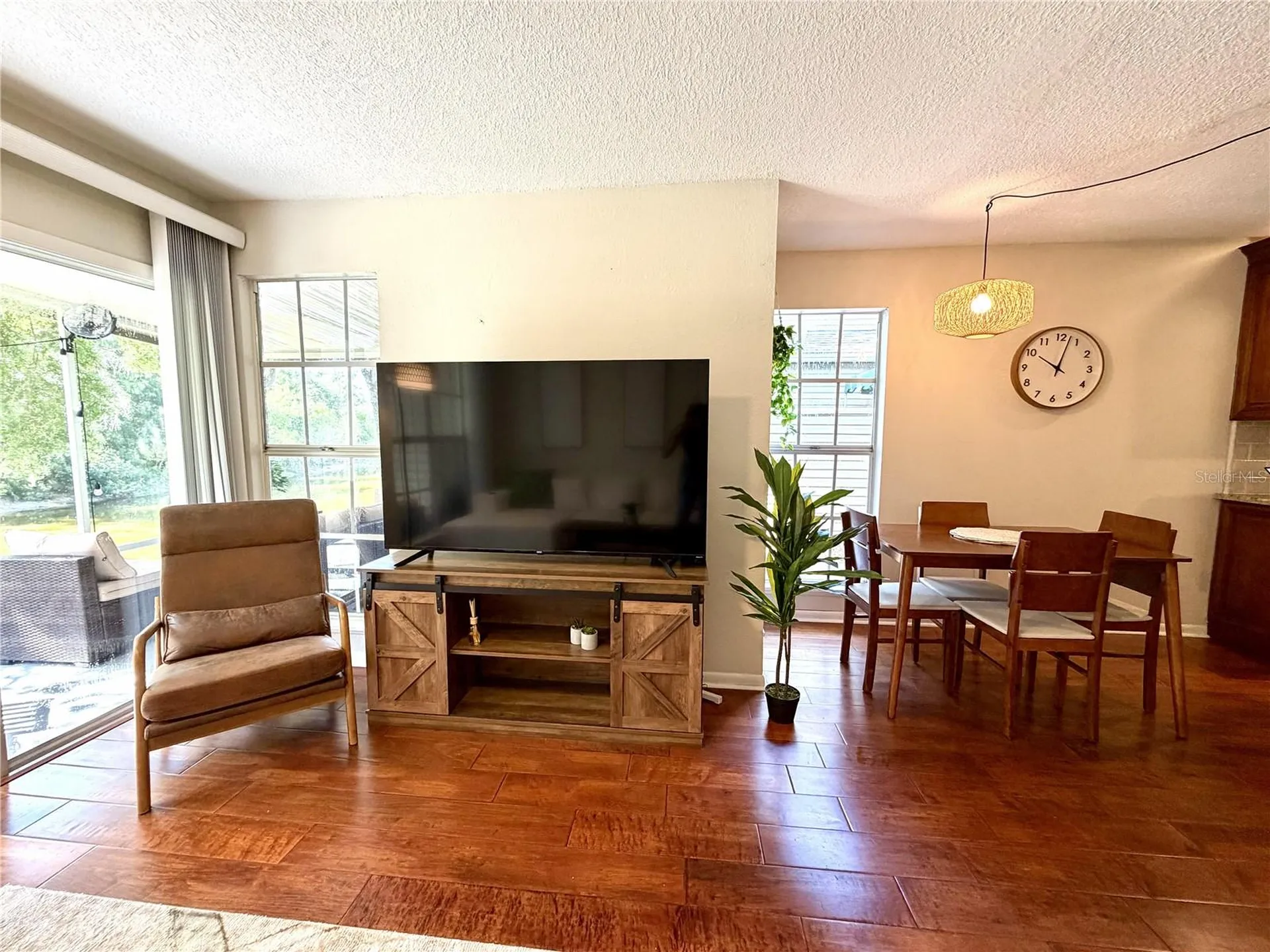 6905 Lake Place Court Tampa FL 33634