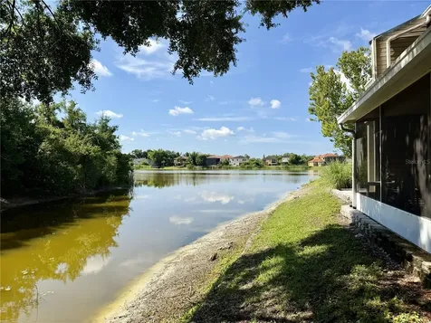 6905 Lake Place Court Tampa FL 33634
